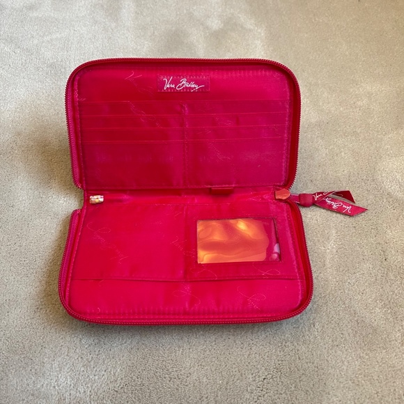VERA BRADLEY Zip Around Wallet - Picture 4 of 5